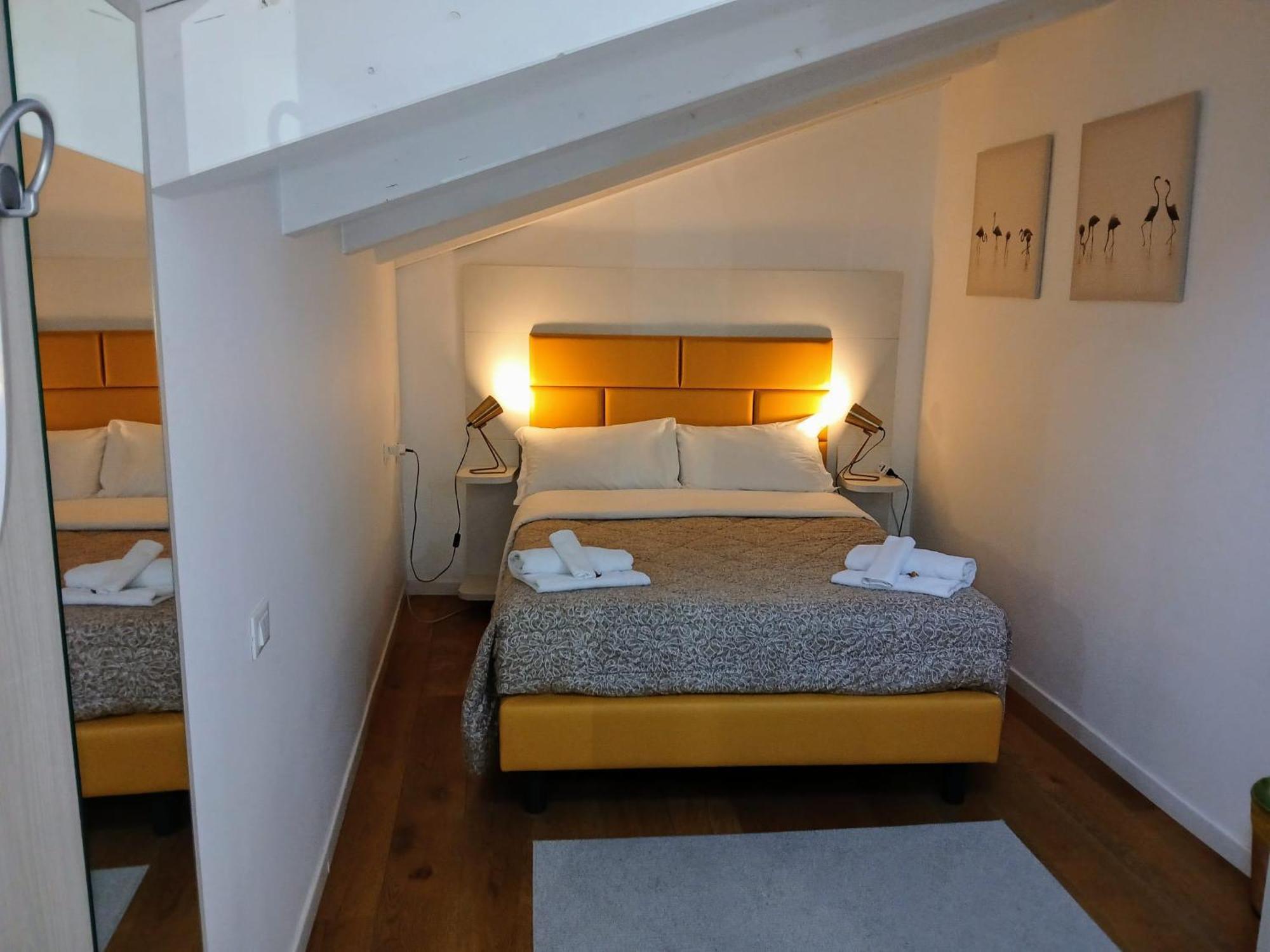La Corte Del Sant'Orsola Rooms 博洛尼亚 外观 照片